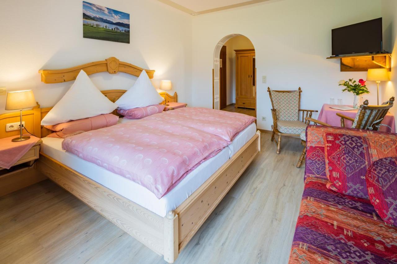 Hotel-Pension-Ostler Bad Wiessee Bagian luar foto