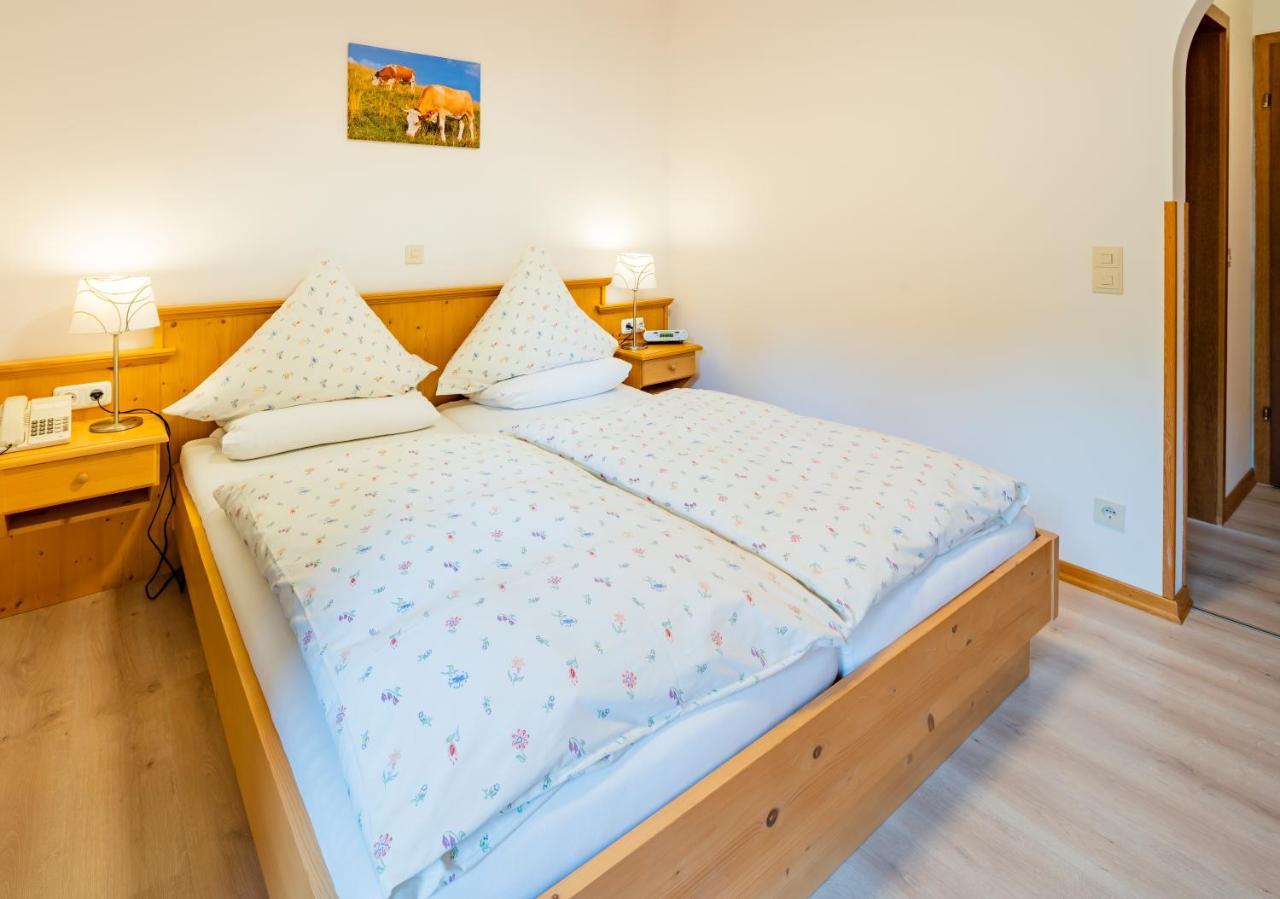 Hotel-Pension-Ostler Bad Wiessee Bagian luar foto