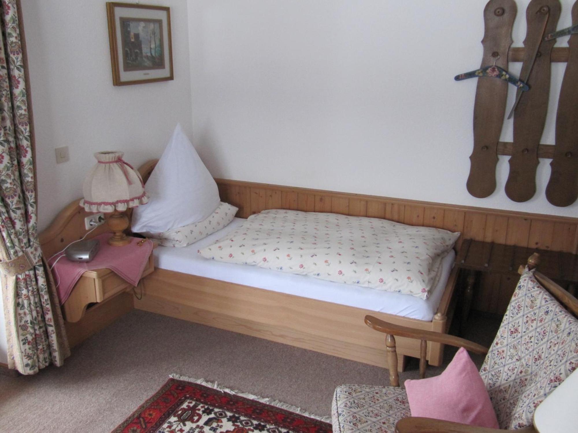 Hotel-Pension-Ostler Bad Wiessee Bagian luar foto